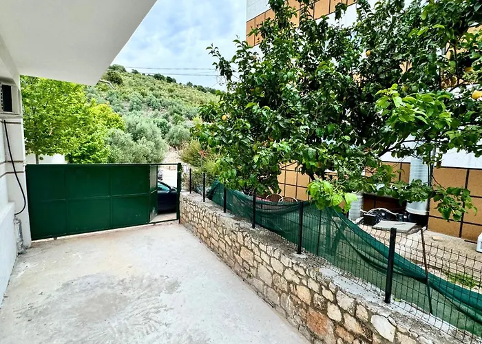 Lindos Comfy 아파트 Sarandë